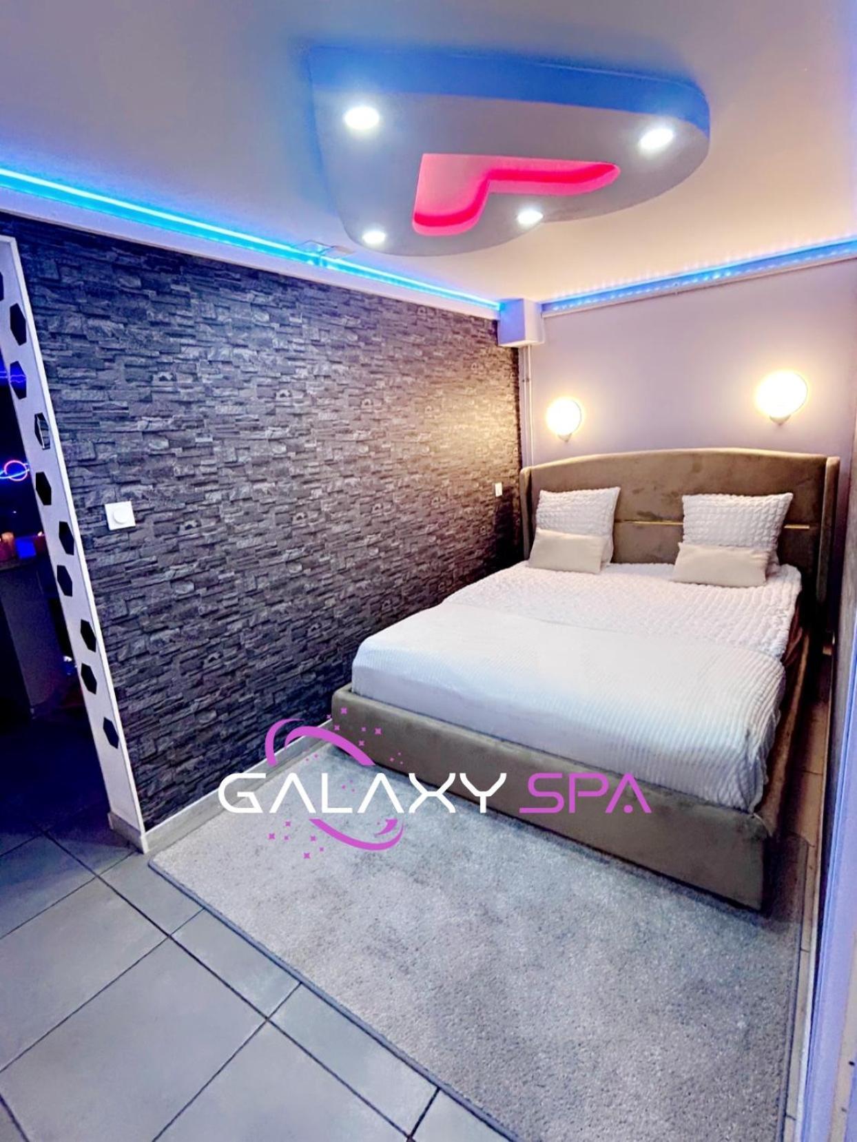 Galaxy Spa - Suite Mercure Jacuzzi Privatif Champigneulles Exteriér fotografie