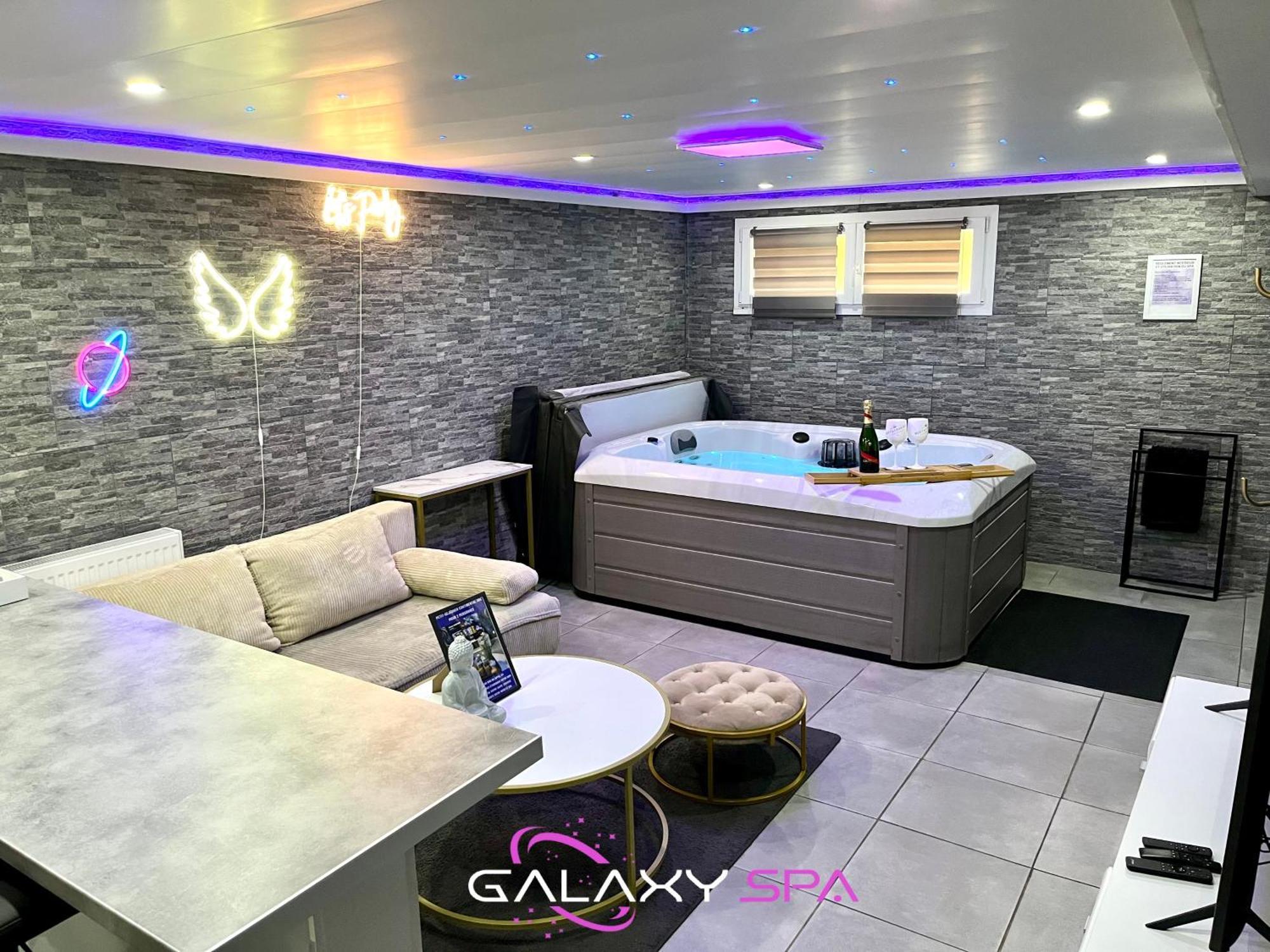 Galaxy Spa - Suite Mercure Jacuzzi Privatif Champigneulles Exteriér fotografie